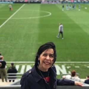 Meet your Posher, Joyce